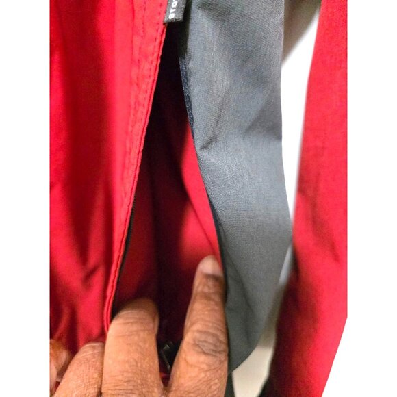 REI Men's Red & Gray Softshell Jacket With Hood Full-Zip Front Chest Pocket Size - Picture 6 of 10